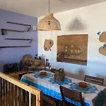 Casal Dos Carpinteiros - Carpenters Couple Санта-Круш