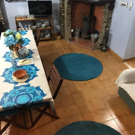 Casal Dos Carpinteiros - Carpenters Couple