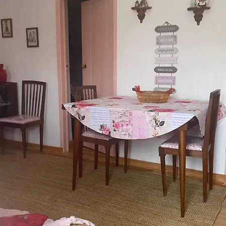 Casal Dos Carpinteiros - Carpenters Couple