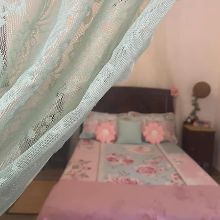 Casal Dos Carpinteiros - Carpenters Couple سانتا كروز