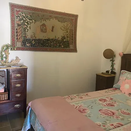 Casal Dos Carpinteiros - Carpenters Couple