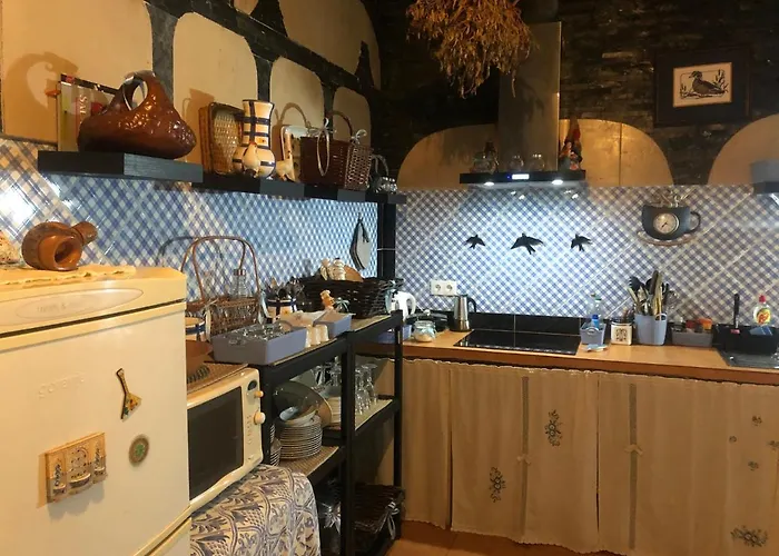 Casal Dos Carpinteiros - Carpenters Couple Санта-Круш